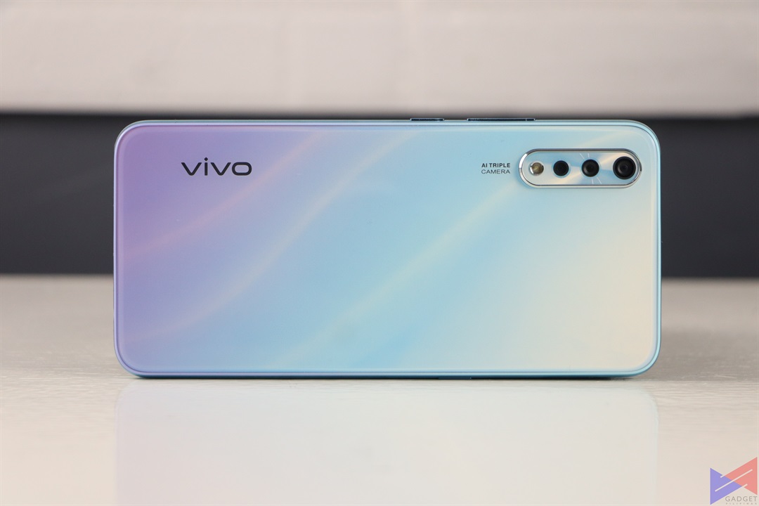 Vivo-S1-Rear